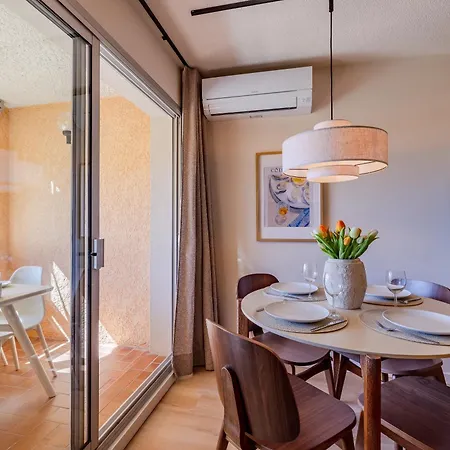Azurea - Sea View Near And Pools Daire *