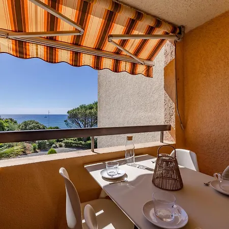 Azurea - Sea View Near And Pools Daire *